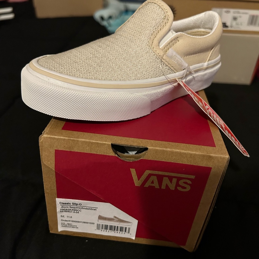 Vans Brand New Cream Colored Classic Slip-On with micro sequins Toddler 11c